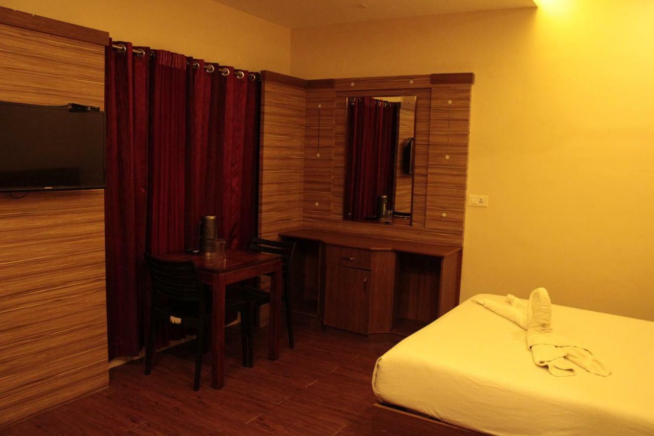 Lumino Dwellings Hotel Munnar Buitenkant foto
