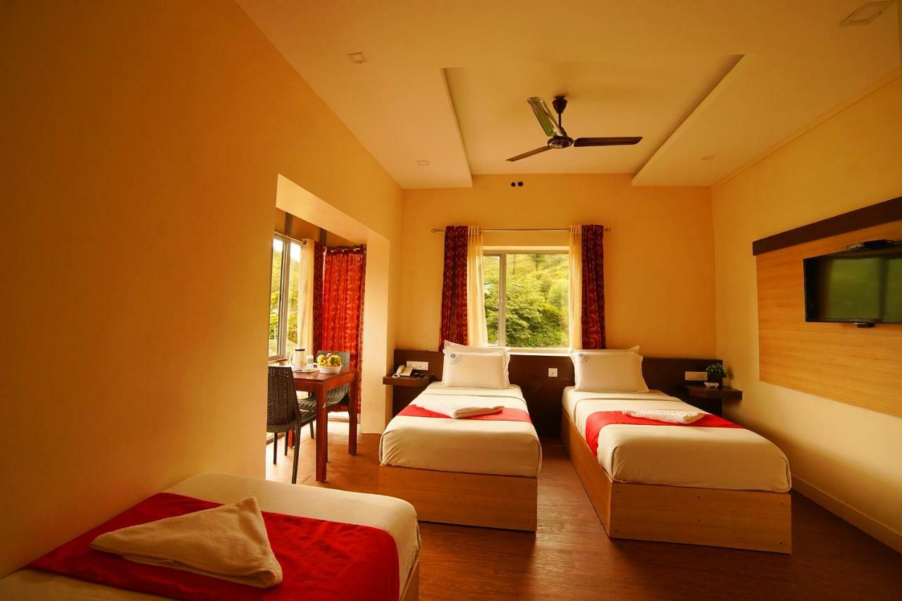 Lumino Dwellings Hotel Munnar Buitenkant foto