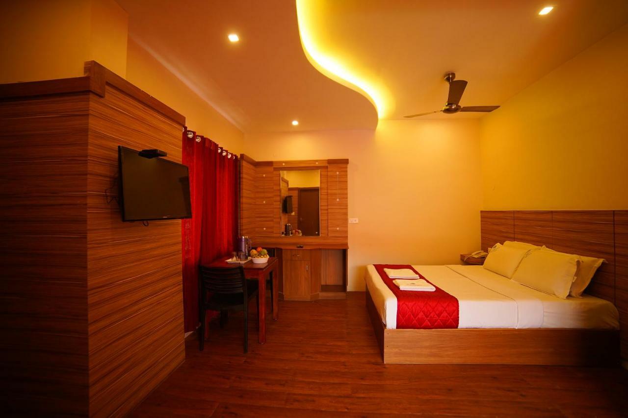 Lumino Dwellings Hotel Munnar Buitenkant foto