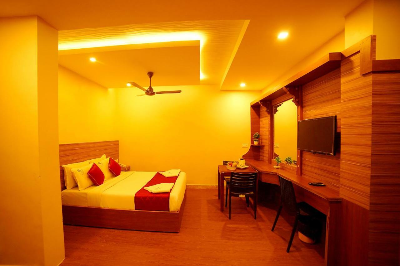 Lumino Dwellings Hotel Munnar Buitenkant foto
