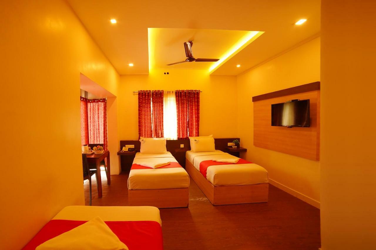 Lumino Dwellings Hotel Munnar Buitenkant foto